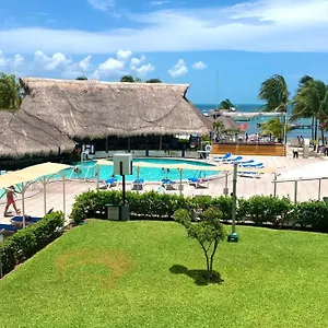 Ocean View Aquamarina Apartment Cancun